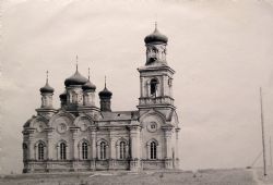 Храм в честь святителя Николая в 60-е г.г. был разрушен до основания.
