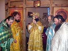 День памяти всероссийского пастыря отца Иоанна Кронштадтского в городе Волжске был отмечен архиерейским богослужением
